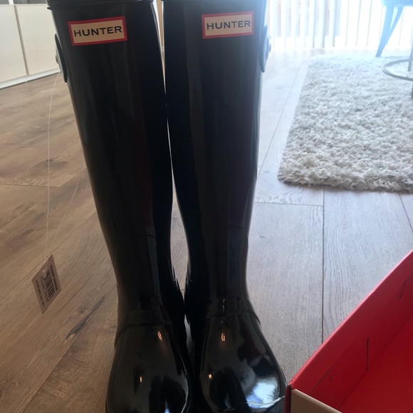Rain Boots - Picture 3 of 5